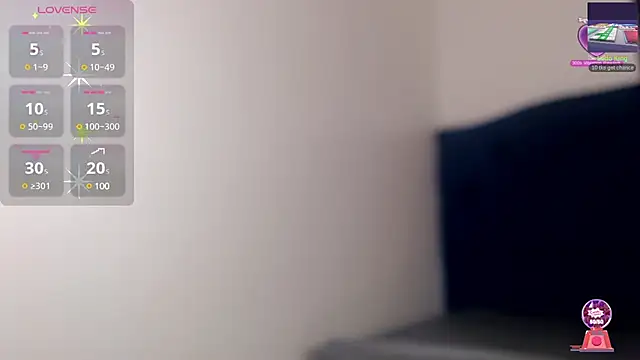 Snapshot of Catalella_Ar chatting on 03/18/25, 07:31 Catalella Ar online show from 03/18/25, 07:31