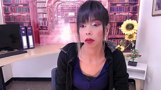 Snapshot of Catalella_Ar chatting on 09/09/25, 03:06 Catalella Ar online show from 09/09/25, 03:06