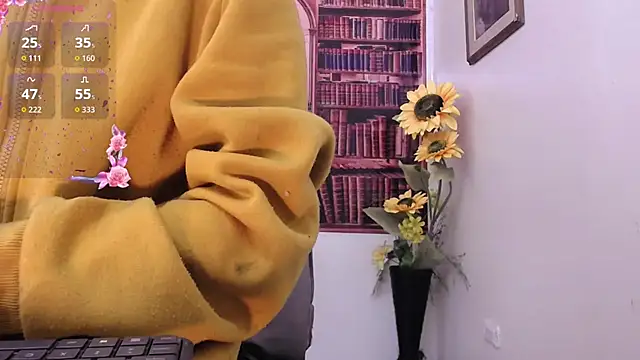 Snapshot of Catalella_Ar chatting on 09/16/25, 03:18 Catalella Ar online show from 09/16/25, 03:18