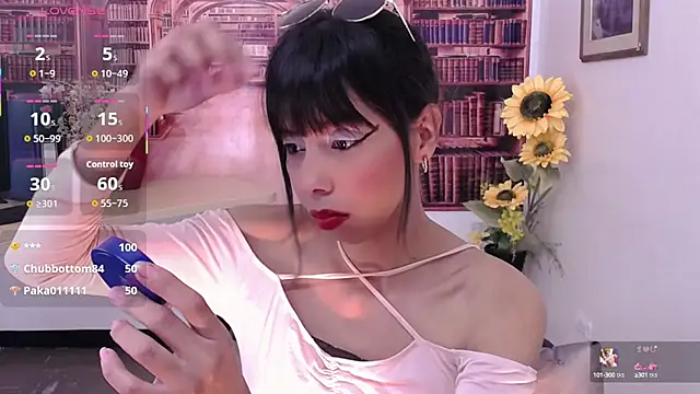 Snapshot of Catalella_Ar chatting on 09/21/25, 03:19 Catalella Ar online show from 09/21/25, 03:19