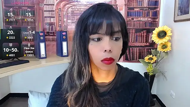 Snapshot of Catalella_Ar chatting on 10/05/25, 03:16 Catalella Ar online show from 10/05/25, 03:16