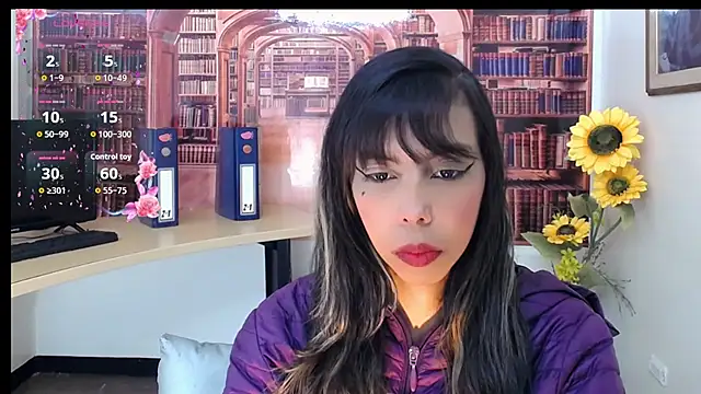 Snapshot of Catalella_Ar chatting on 10/08/25, 03:15 Catalella Ar online show from 10/08/25, 03:15