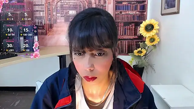 Snapshot of Catalella_Ar chatting on 10/21/25, 03:18 Catalella Ar online show from 10/21/25, 03:18