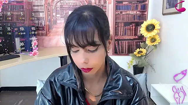 Snapshot of Catalella_Ar chatting on 10/28/25, 03:21 Catalella Ar online show from 10/28/25, 03:21