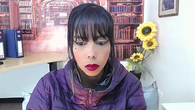 Snapshot of Catalella_Ar chatting on 10/30/25, 03:08 Catalella Ar online show from 10/30/25, 03:08