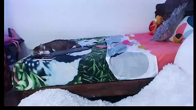 Candy-love87 online show from 10/25/25, 02:30