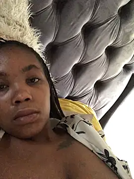 Nicole Liam  online show from 01/17/26, 11:48