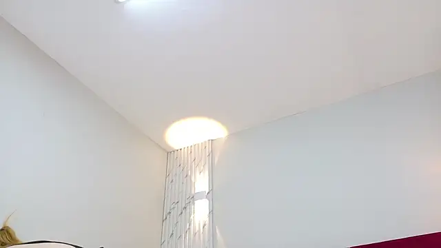 Emmaa Blonde online show from 10/10/25, 10:36