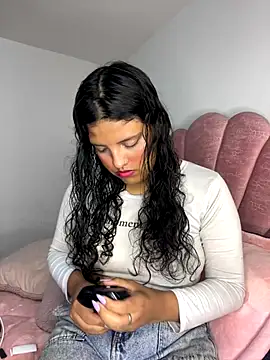 tati  22 online show from 11/27/25, 04:53