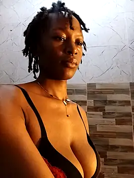 Ayrella02 online show from 10/19/25, 05:02