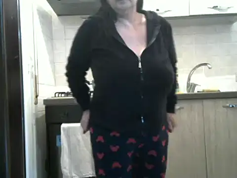 martamilf2 online show from 12/02/24, 04:31