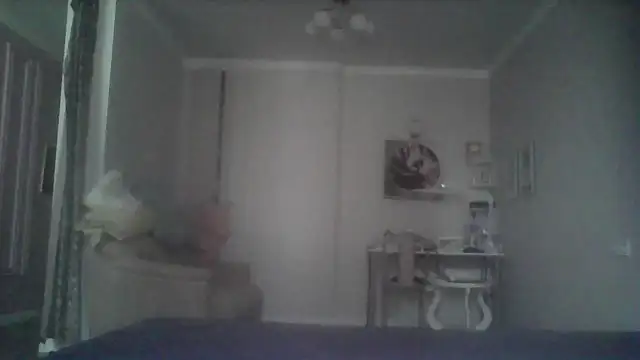 Snapshot of SunElizabeth chatting on 06/17/26, 04:15 SunElizabeth online show from 06/17/26, 04:15