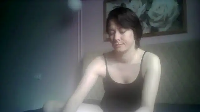 Snapshot of SunElizabeth chatting on 06/27/26, 03:44 SunElizabeth online show from 06/27/26, 03:44