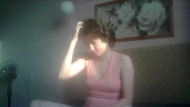 Snapshot of SunElizabeth chatting on 08/04/26, 02:15 SunElizabeth online show from 08/04/26, 02:15