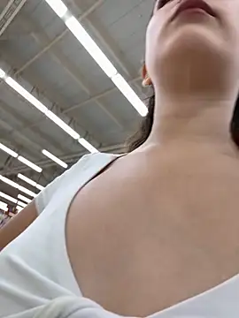 Mon Cherry online show from 09/14/25, 02:22