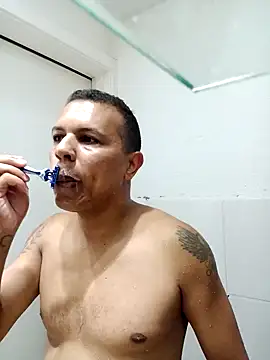 Snapshot of Seductiveblack chatting on 01/23/25, 07:07 Seductiveblack online show from 01/23/25, 07:07