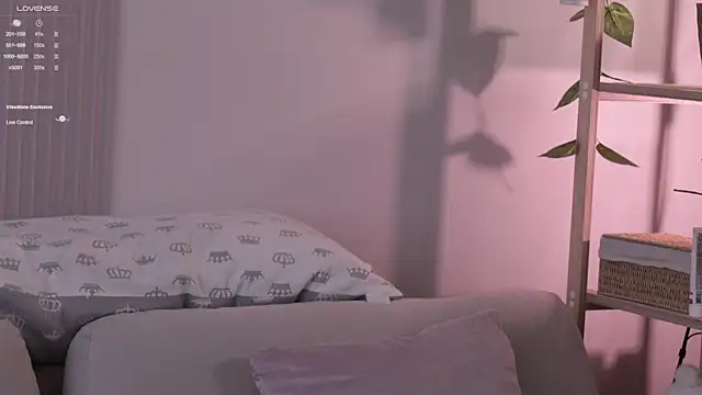  Pretty Doll  online show from 03/17/26, 09:23