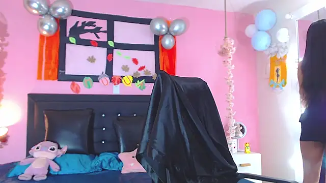 SamaraCortez online show from 10/02/25, 07:21