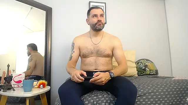 jonasbeards online show from 11/15/25, 07:54