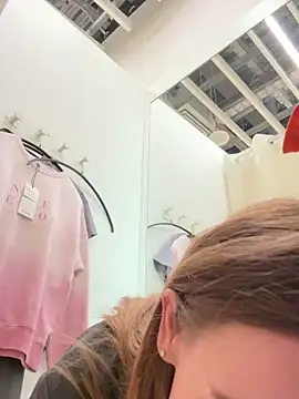 Snapshot of LavenderHot chatting on 01/09/25, 06:27 LavenderHot online show from 01/09/25, 06:27