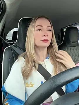 Snapshot of LavenderHot chatting on 02/16/25, 02:20 LavenderHot online show from 02/16/25, 02:20