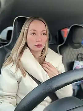 Snapshot of LavenderHot chatting on 02/21/25, 01:55 LavenderHot online show from 02/21/25, 01:55