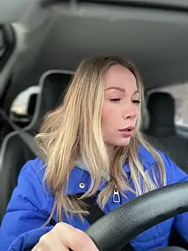 Snapshot of LavenderHot chatting on 02/22/25, 01:55 LavenderHot online show from 02/22/25, 01:55