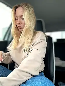 LavenderHot online show from 04/20/26, 01:52