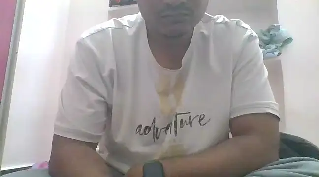 Snapshot of naughtymike0007 chatting on 02/23/25, 07:55 naughtymike0007 online show from 02/23/25, 07:55