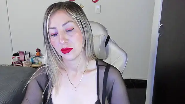 Andreina Suann online show from 11/07/25, 10:59