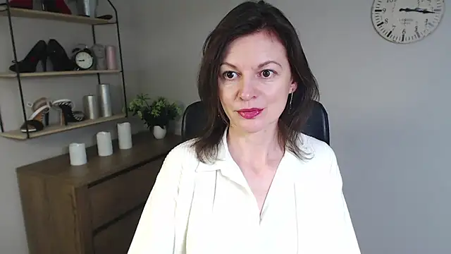 VivianWILD online show from 02/03/25, 06:56