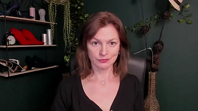 VivianWILD online show from 03/10/25, 06:59