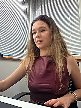 lucie mehott online show from 03/11/26, 10:21