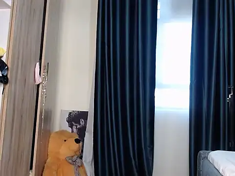 TeenieReeny online show from 03/10/26, 02:11