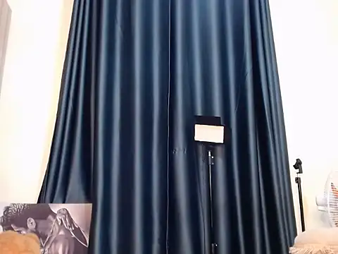 TeenieReeny online show from 03/12/26, 08:15