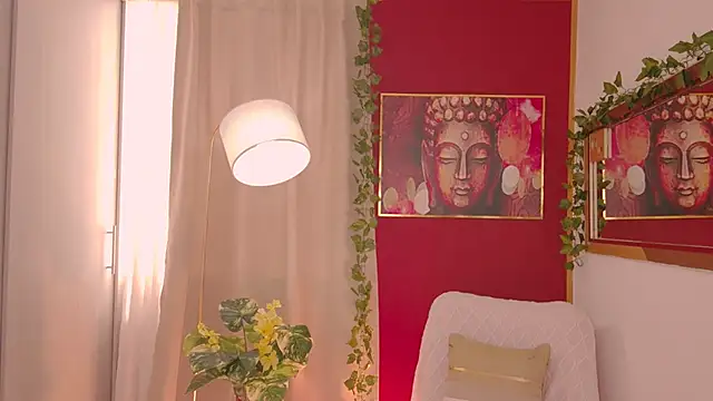 Snapshot of Miss_ash chatting on 02/23/25, 07:07 Miss ash online show from 02/23/25, 07:07