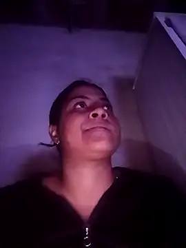 Giselabrunette25 online show from 02/09/26, 01:20