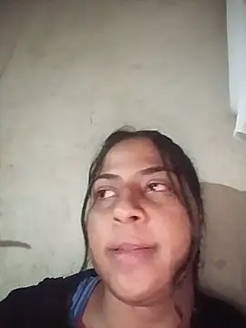 Snapshot of Giselabrunette25 chatting on 07/14/26, 02:38 Giselabrunette25 online show from 07/14/26, 02:38