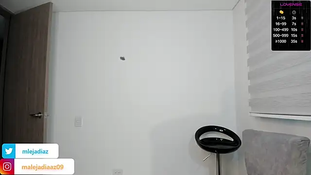 Snapshot of MalejaDiaz_ chatting on 12/03/24, 03:33 MalejaDiaz online show from 12/03/24, 03:33