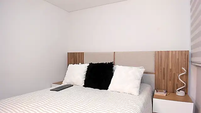 MalejaDiaz  online show from 02/27/26, 06:30