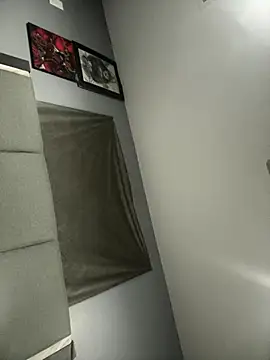 MissReddMamy online show from 12/08/24, 07:15