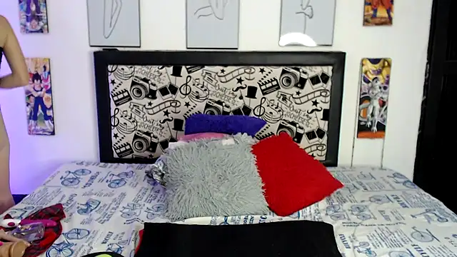 Rihana14 online show from 11/08/25, 09:13