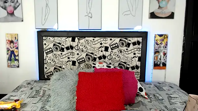 Rihana14 online show from 03/27/26, 10:42