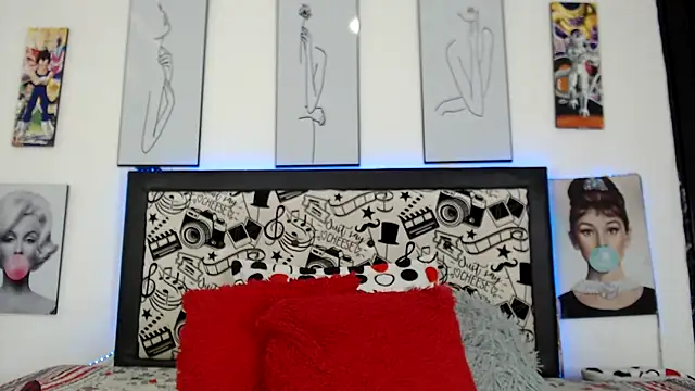 Rihana14 online show from 04/22/26, 08:54