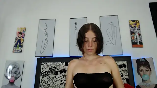 Rihana14 online show from 05/16/26, 07:45