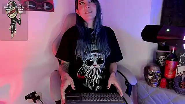 sofi pretty uwu- online show from 05/09/26, 09:53