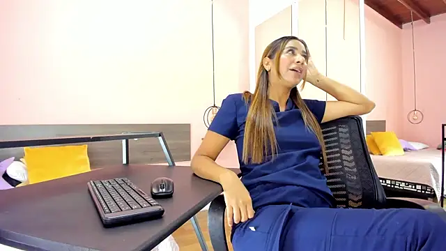 Alana Suares1 online show from 01/05/26, 09:51
