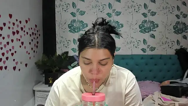 LindaBreeS online show from 03/13/25, 02:33