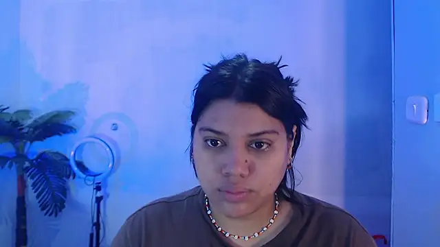 LindaBreeS online show from 03/23/25, 03:21