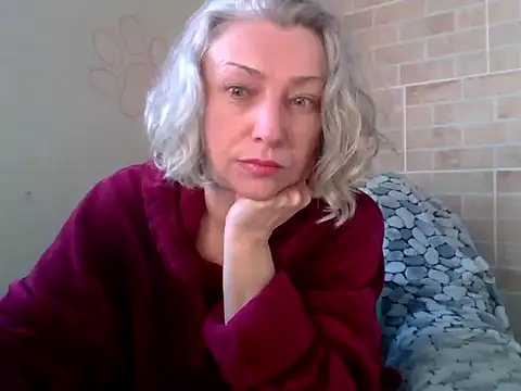 Lorie Carrie online show from 03/06/26, 07:38